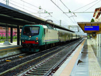 Vairano, capotreno salvata da un poliziotto in borghese