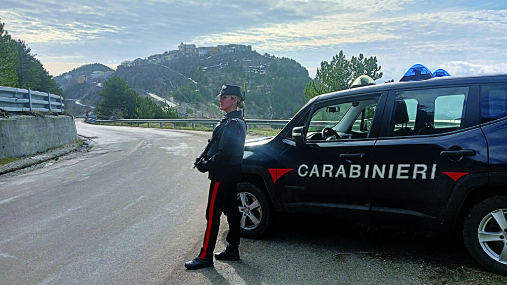 Da Campobasso a Schiavi di Abruzzo, la caserma si tinge di rosa