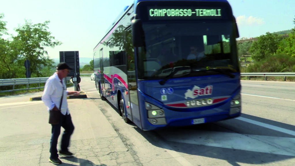 Lupara. Autista colto da malore alla guida, i passeggeri fermano l’autobus diretto nel capoluogo ed evitano la tragedia