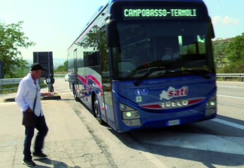 Lupara. Autista colto da malore alla guida, i passeggeri fermano l’autobus diretto nel capoluogo ed evitano la tragedia