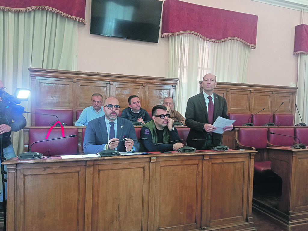 Campobasso. I moderati negano inciuci: «Chi ci accusa forse tenta la fuga in avanti per la fascia tricolore»