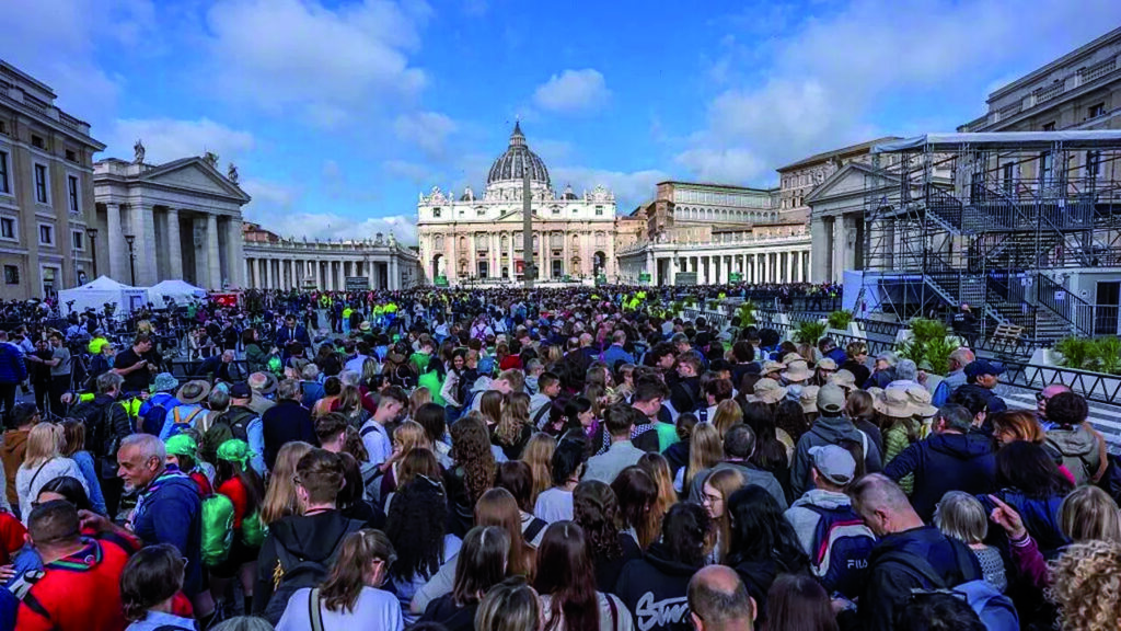Il mondo a Roma per dire addio al “Papa degli ultimi”