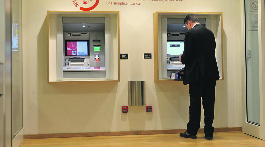 BANCA SPORTELLO BANCOMAT ASSISTENZA FILIALE UNICREDIT PRELIEVO