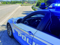 Cellulare alla guida, controlli a tappeto della Polizia stradale