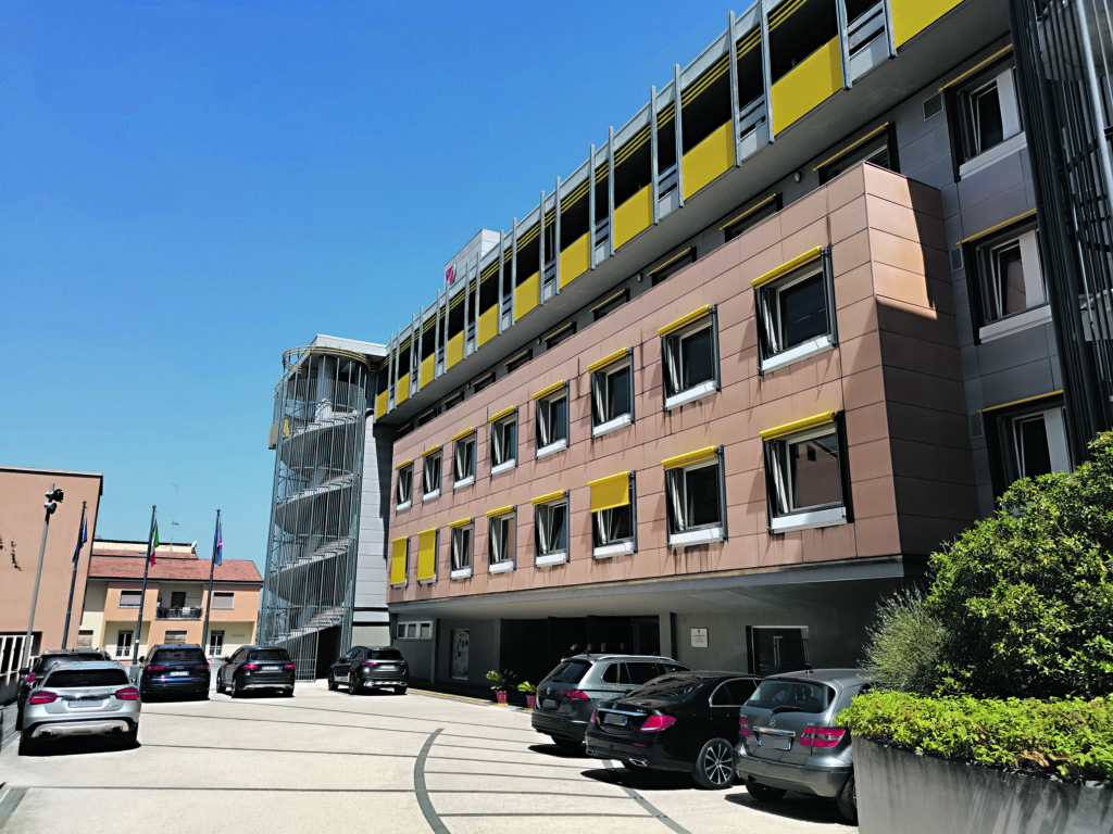 Governance Poll, male Roberti. Ultimo insieme a Rocca (Lazio)