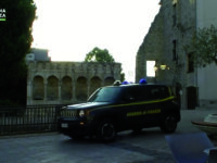 Guardia di Finanza, duro colpo al traffico di droga: un arresto