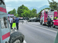 Scontro tra auto e betoniera sulla statale, un ferito in codice rosso al Veneziale