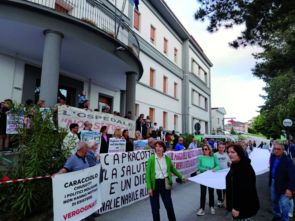 Caracciolo declassato, già partiti i titoli di coda