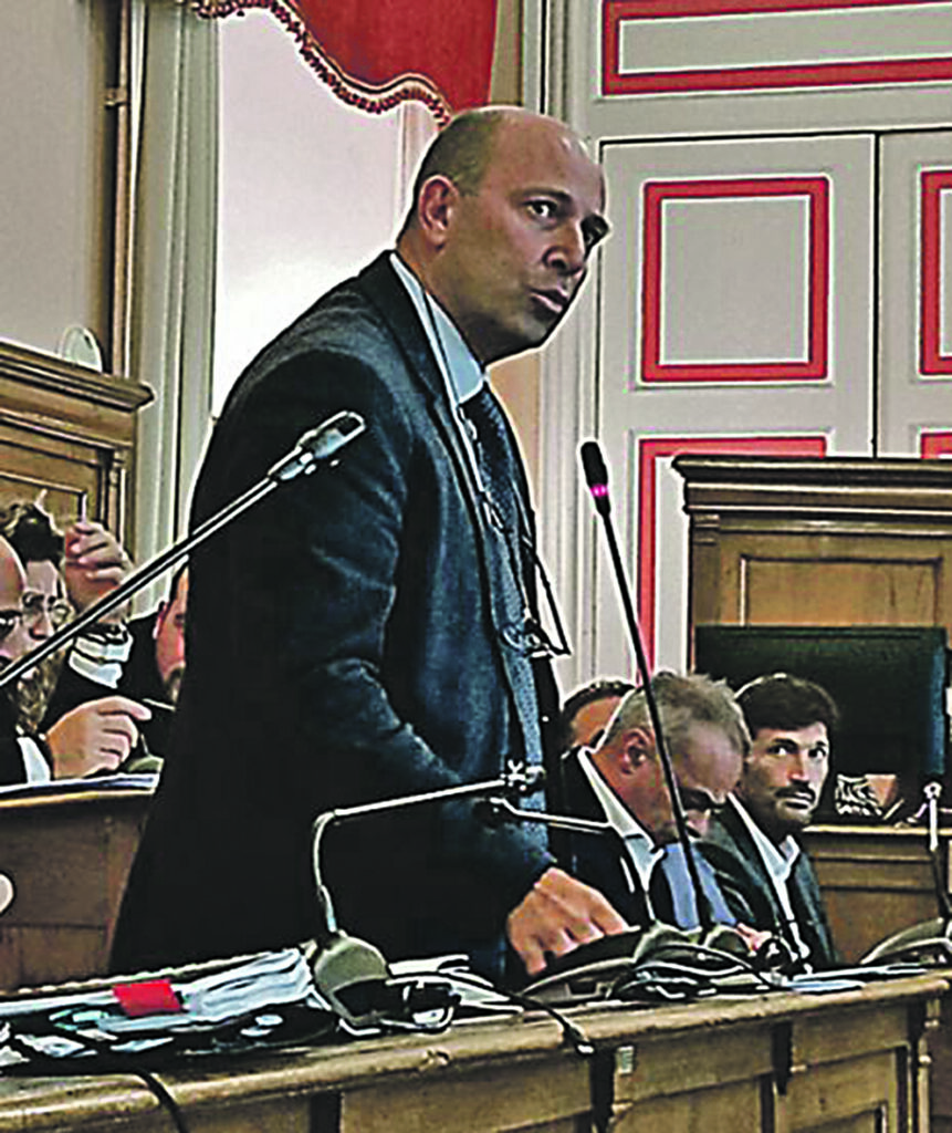 «Commissione inadeguata», Cefaratti chiede l’annullamento della nomina