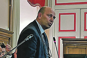 «Commissione inadeguata», Cefaratti chiede l’annullamento della nomina