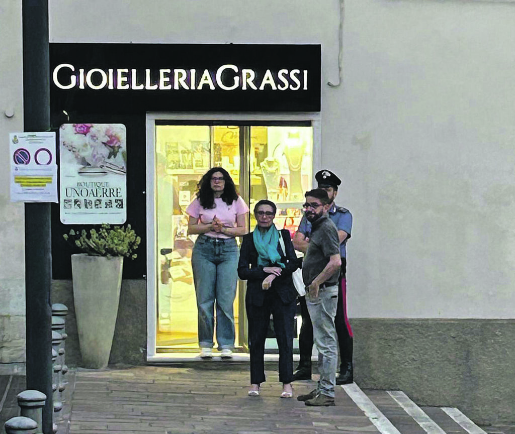 Santa Croce di Magliano, a distanza di tre mesi altra tentata rapina in gioielleria