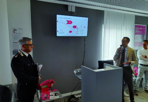 Smascherare le truffe, Enel e Carabinieri fanno fronte comune