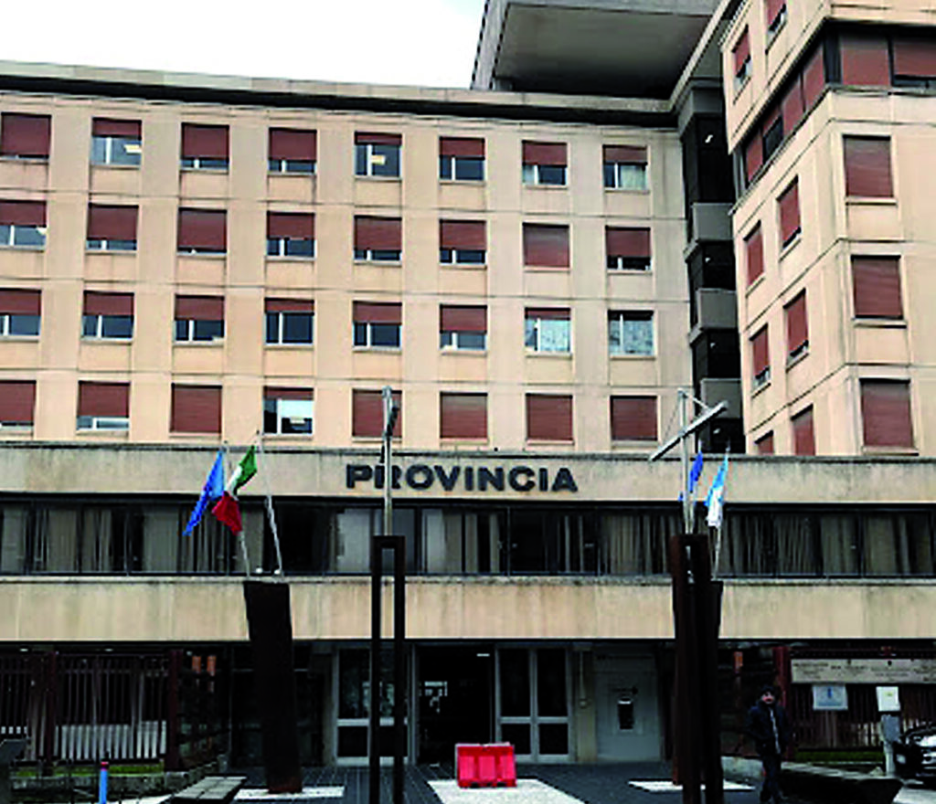 Provinciali, niente listone: duello a due