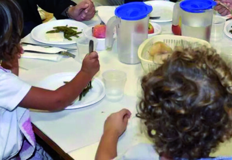 Mensa per i piccoli a scuola, in Molise l’aumento record