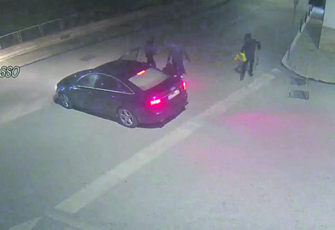 Sangue su una banconota, la traccia che ha incastrato la banda delle «marmotte»