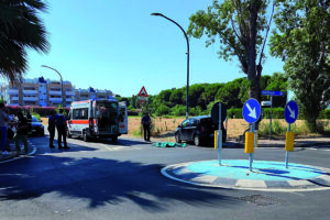 Travolto da un’auto mentre è in bici, muore operaio di 41 anni