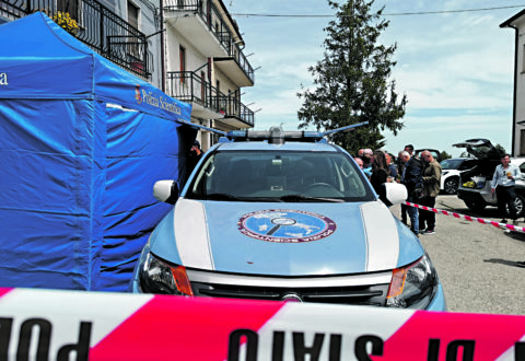 Scienziati e polizia tedesca arrivati in città, domani il sopralluogo