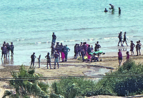 Malore fatale in mare: muore 67enne nella zona di Rio Vivo