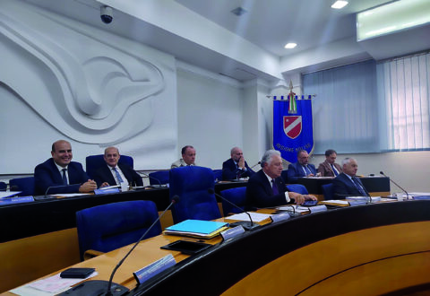 468 progetti finanziati, 33 in ritardo: Niro riferisce sull’attuazione del Pnrr