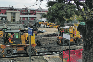 Elettrificazione, la saga continua: altro che cantiere a settembre