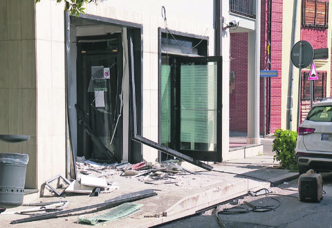 Ennesimo assalto ai bancomat, stavolta a Campomarino