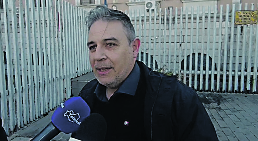 Giovane arrestato per droga: il giudice dispone i domiciliari