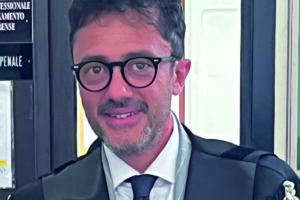 Falsa testimonianza contro un anziano, tre rinvii a giudizio