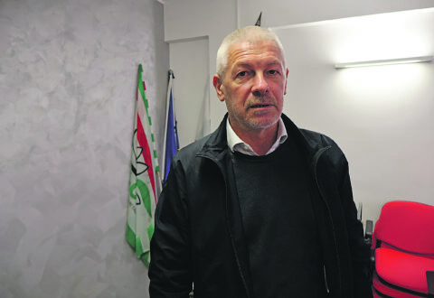 Stellantis, Uliano: «Cambio e motori Euro 7 non bastano»
