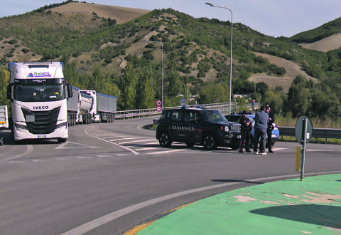 Caro gasolio e una crisi che viene da lontano, l’autotrasporto si ferma