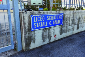Ricina, gli investigatori seguono ancora la pista passionale